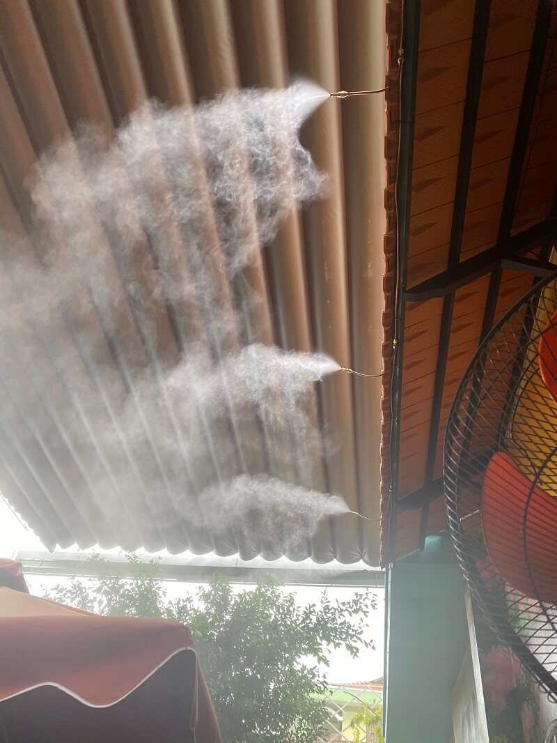 Sử dụng hệ thống máy phun sương giúp tiết kiệm năng lượng